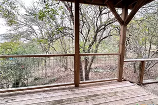 906 N LBJ Dr, San Marcos, TX 78666 - Photo 2
