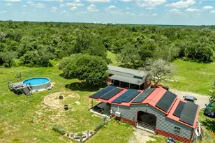 9393 US Hwy 87, Westhoff, TX 77994 - Photo 6