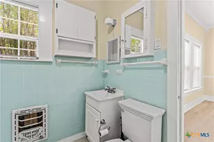 202 S 27th St, Temple, TX 76504 - Photo 30