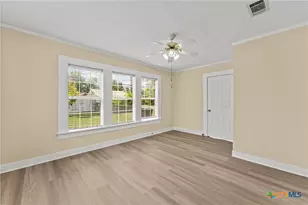 202 S 27th St, Temple, TX 76504 - Photo 26