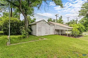 202 S 27th St, Temple, TX 76504 - Photo 34
