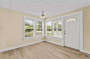 202 S 27th St, Temple, TX 76504 - Photo 22