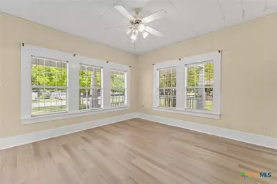 202 S 27th Street, Temple, TX 76504 - Photo 16