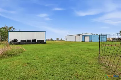 5633 Hwy 238, Port Lavaca, TX 77979 - Photo 8