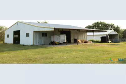 3240 Concrete Edgar Rd, Cuero, TX 77954 - Photo 4