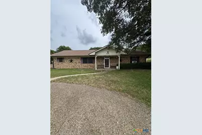 636 E Kempner Street, Mabank, TX 75147 - Photo 2
