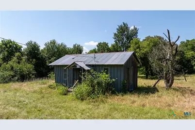 1717 County Road 402, Bartlett, TX 76511 - Photo 14