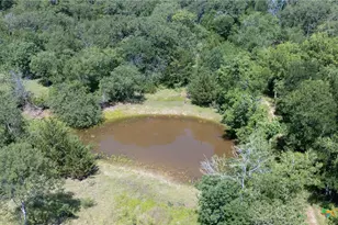 1717 County Rd 402, Bartlett, TX 76511 - Photo 36