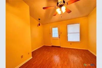 901 Hillyer Street, San Marcos, TX 78666 - Photo 8