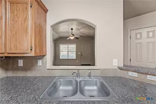 609 Karey Dr, Temple, TX 76502 - Photo 8
