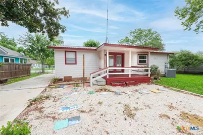 205 N Mesquite Avenue, Luling, TX 78648 - Photo 18