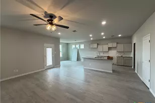 3110 Seeker St, Killeen, TX 76549 - Photo 4