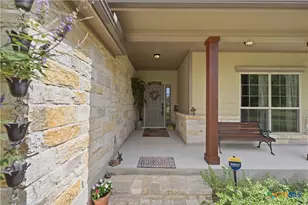 1095 Limerick Ln, Canyon Lake, TX 78133 - Photo 4