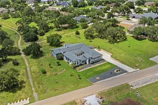 1179 Trotter Ln, New Braunfels, TX 78132 - Photo 4