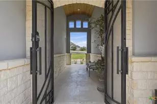 1179 Trotter Ln, New Braunfels, TX 78132 - Photo 6