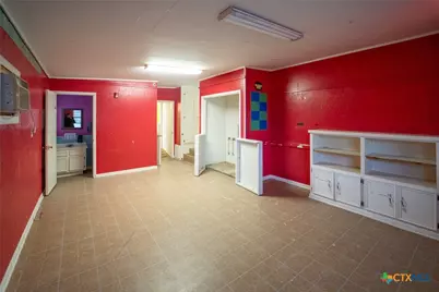 105 Ward Street, Cuero, TX 77954 - Photo 2