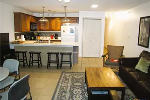 730 E Mather St, New Braunfels, TX 78130 - Photo 2