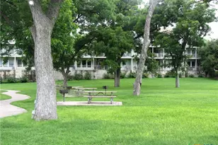 730 E Mather St, New Braunfels, TX 78130 - Photo 18