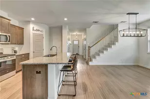 349 Brushy Creek, Victoria, TX 77904 - Photo 12