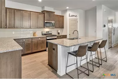 349 Brushy Creek, Victoria, TX 77904 - Photo 10