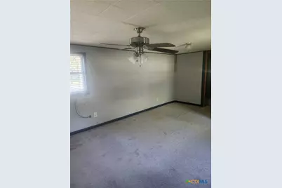 1003 Gunther Street, Victoria, TX 77901 - Photo 6