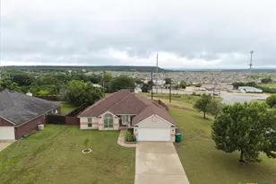 1200 Lancelot Dr, Harker Heights, TX 76548 - Photo 32