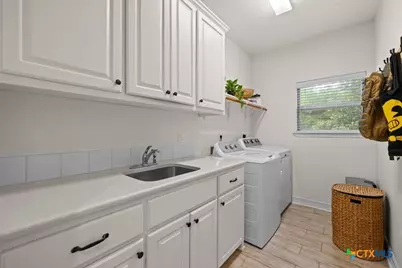 2402 Twin Ridge Court, Belton, TX 76513 - Photo 28