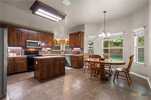810 S Heather Marie Ct, Temple, TX 76502 - Photo 12