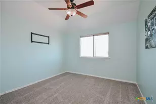 515 Bridle Ln, Victoria, TX 77904 - Photo 24