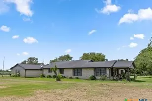 21126 Hwy 111 Hwy, Louise, TX 77455 - Photo 6