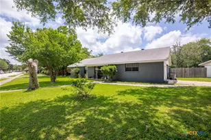 701 Morning Glory Ln, Victoria, TX 77904 - Photo 18