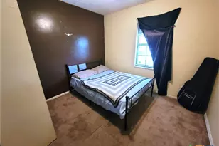 701 Morning Glory Ln, Victoria, TX 77904 - Photo 6