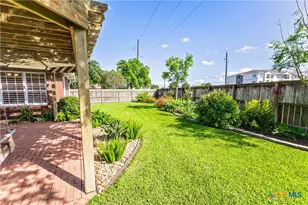 309 Whitechurch Ln, Victoria, TX 77904 - Photo 32