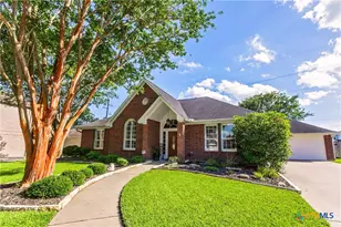 309 Whitechurch Ln, Victoria, TX 77904 - Photo 1