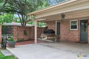 2000 N 15th St, Temple, TX 76501 - Photo 30