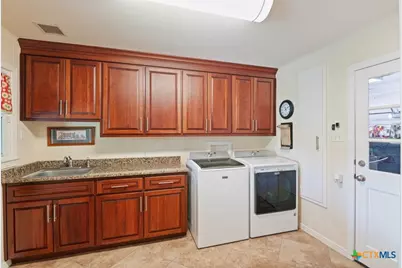 2000 N 15th Street, Temple, TX 76501 - Photo 32
