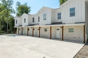 209 S 18th St, Temple, TX 76501 - Photo 2