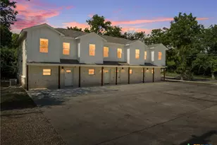 209 S 18th St, Temple, TX 76501 - Photo 1