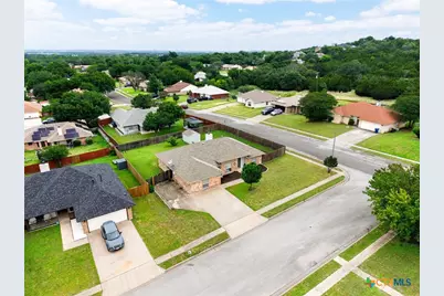 907 Vernon Drive, Copperas Cove, TX 76522 - Photo 2