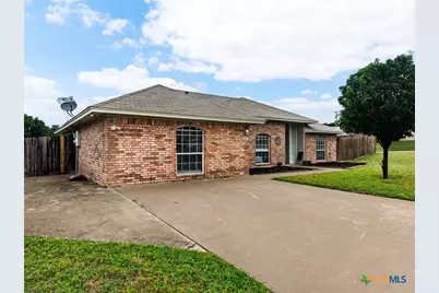 907 Vernon Drive, Copperas Cove, TX 76522 - Photo 2