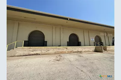 200 W New Braunfels Street, Seguin, TX 78155 - Photo 2