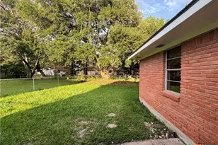 4612 Camellia St, Victoria, TX 77904 - Photo 4