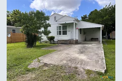 1307 E Mistletoe Avenue, Victoria, TX 77901 - Photo 1