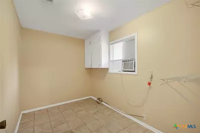 185 Oklahoma Avenue, New Braunfels, TX 78130 - Photo 20