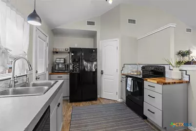 200 N Pearl Street, Belton, TX 76513 - Photo 14