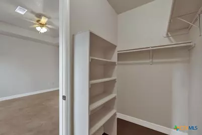 388 E Faust Street, New Braunfels, TX 78130 - Photo 16