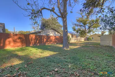 388 E Faust Street, New Braunfels, TX 78130 - Photo 24