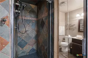 5032 S Santa Clara Rd, Seguin, TX 78155 - Photo 24