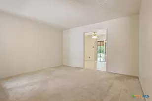 1906 Willowbend Dr, Killeen, TX 76543 - Photo 4