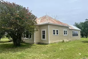 1312 Fm 581 Hwy, Lometa, TX 76853 - Photo 2